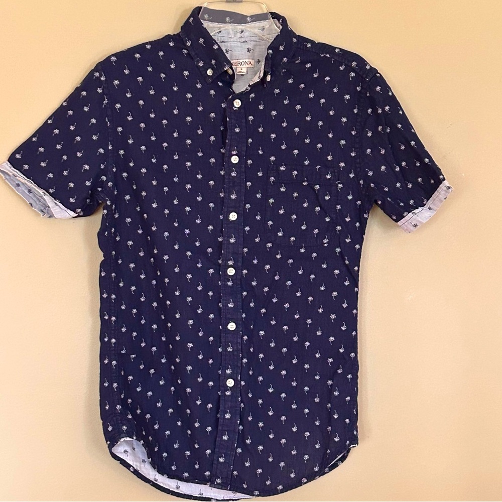 Merona Boys Small button down with palm trees EUC